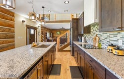 17 Tex's Loop, Alder, MT 59710