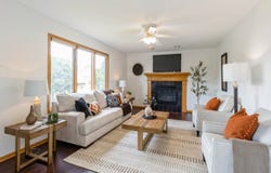 5055 Cherrywood Drive, West Des Moines, IA 50265