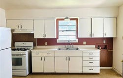 606 W Roosevelt Avenue, Whitney, TX 76692