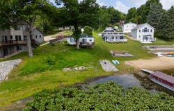 17295 Stevens Forest Lake Street, Cassopolis, MI 49031