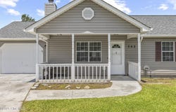 302 Josie Court, Hubert, NC 28539