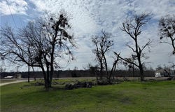 Unk Hwy 77 Highway, Lott, TX 76656