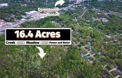Vista Pl, Camdenton, MO 65020