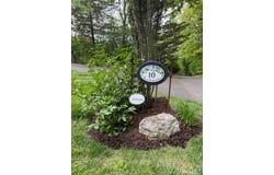 10 Snug Harbor Drive, Danbury, CT 06811