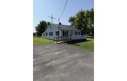 200 Barcomb Road, Mooers, NY 12958