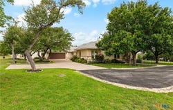 204 Kendall Jackson, Comfort, TX 78013
