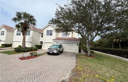 884 Hampton Cir, NAPLES, FL 34105