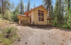 4325 G HWY 231, Springdale, WA 99173
