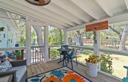 1906 Glass Ave, ROCKPORT, TX 78382