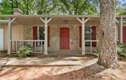 1836 Gingham Court, Lithonia, GA 30058