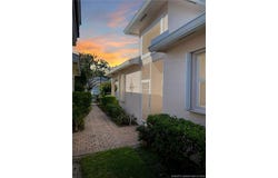 1564 SE Tidewater Place, Stuart, FL 34997