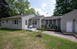 6575 Old Porter Road, Portage, IN 46368