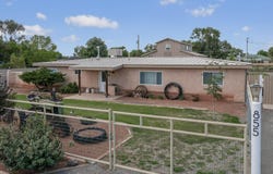 855 Foxcroft Loop, Bosque Farms, NM 87068