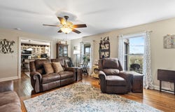 911 Cabernet Drive, Berea, KY 40403