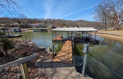 54 Forgotten Circle, Gravois Mills, MO 65037