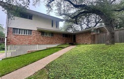 2425 Wendy Lane, Waco, TX 76710