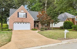 119 E Wedgwood Drive, Yorktown, VA 23693