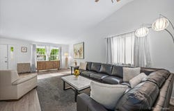 765 Thorndale Drive, Elgin, IL 60120