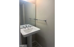 3304 GOLFVIEW, NEWARK, DE 19702