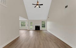 164 GLENEAGLES Way, Fayetteville, GA 30215