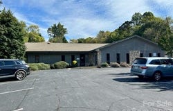 352 Harper Avenue NW, Lenoir, NC 28645