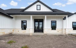 12706 County Road 1394, SINTON, TX 78387