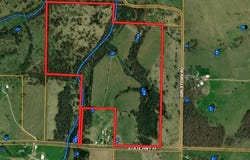 9551 C-Highway Ff, Mountain Grove, MO 65711