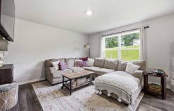 709 Prairie View Dr, WestBranch, IA 52358