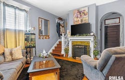434 W EDWARDS Street, Springfield, IL 62704