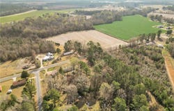 595 Shaw Road, St Pauls, NC 28384