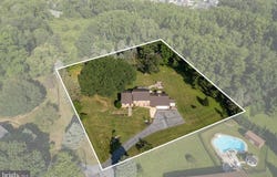31 SUNSET, SINKING SPRING, PA 19608