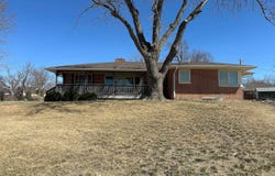 708 Sunset Drive, Deshler, NE 68340