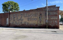 111  South Main Street, White Hall, IL 62092
