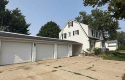 601 5th Street, Brodhead, WI 53520
