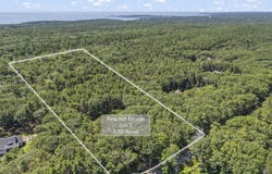 119 Pine Hill Road, York, ME 03902