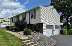 12460 LESLIE Road, Meadville, PA 16335