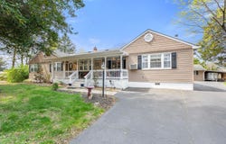 116 HEDDING ROAD, BORDENTOWN, NJ 08505