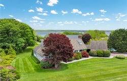 130 Gideon Lawton Lane, Portsmouth, RI 02871