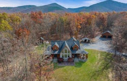 4851 ARROWPOINT DR, ELKTON, VA 22827