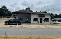120 3RD Street, Vienna, GA 31092