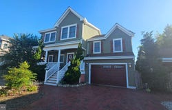 10 W JEROME, LONG BEACH TOWNSHIP, NJ 08008