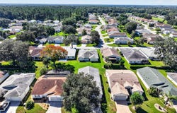 752 OLD OAKS Lane, LEESBURG, FL 34748