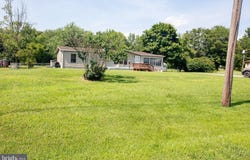2555 FORDS CORNER ROAD, HARTLY, DE 19953