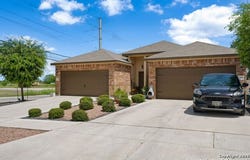 1100/1102 Stanley, Seguin, TX 78155