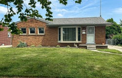 8900 Perrin Street, Livonia, MI 48150