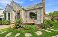 3410 Zenith Avenue N, Robbinsdale, MN 55422