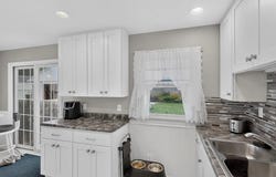 6829 W Arthur Ave, West Allis, WI 53219