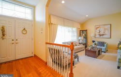 245 BARCLAY CIRCLE, CHELTENHAM, PA 19012