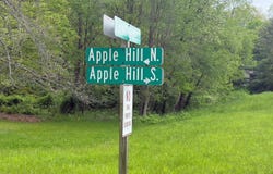 305 Apple Hill South, Howard, OH 43028