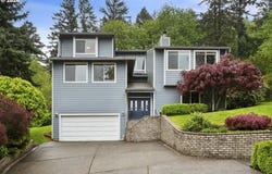 828 SW WILSON Ct, Gresham, OR 97080